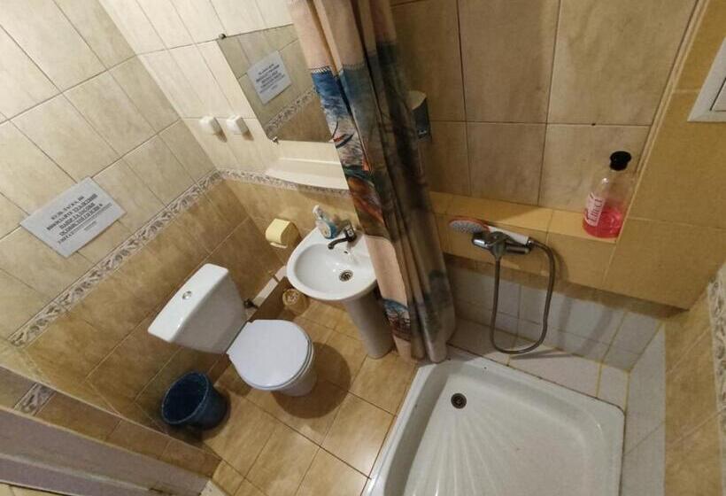Quarto Estandar Individual, готель маєток