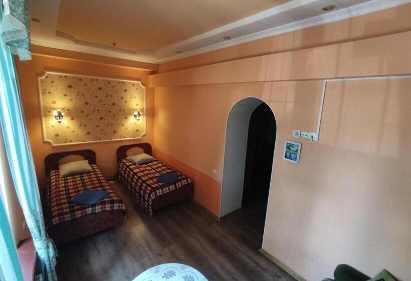 Quarto Estandar, готель маєток