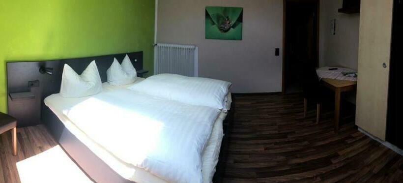 经济房, Landgasthof Porta