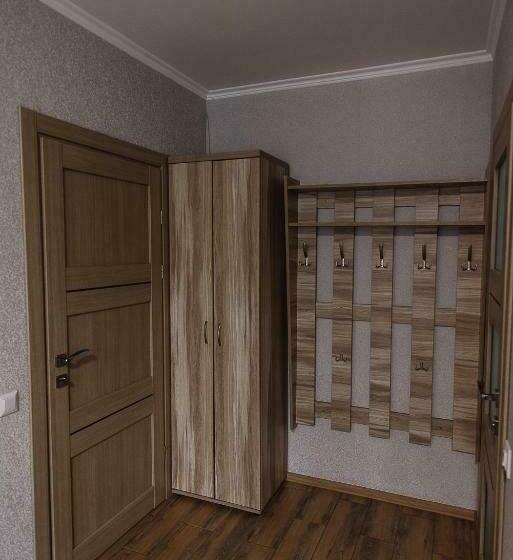 اتاق لوکس, Brooklyn 2