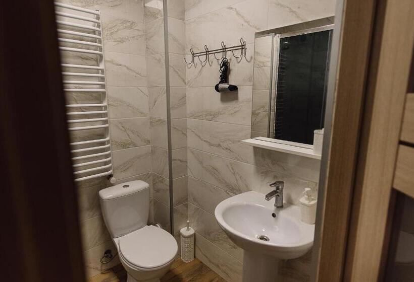 اتاق لوکس سه تخته, Brooklyn 2