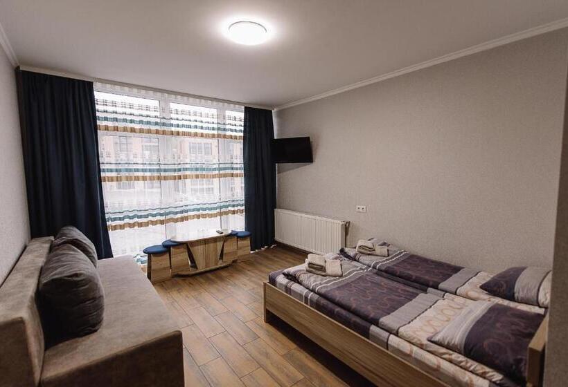 اتاق لوکس سه تخته, Brooklyn 2