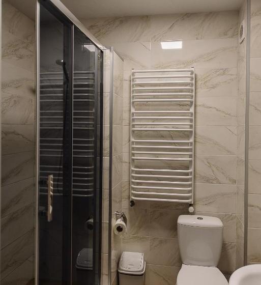 اتاق لوکس سه تخته, Brooklyn 2