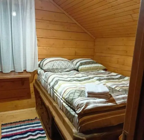 خانه 3 خوابه, Brooklyn 2