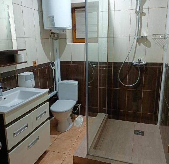 خانه 3 خوابه, Brooklyn 2