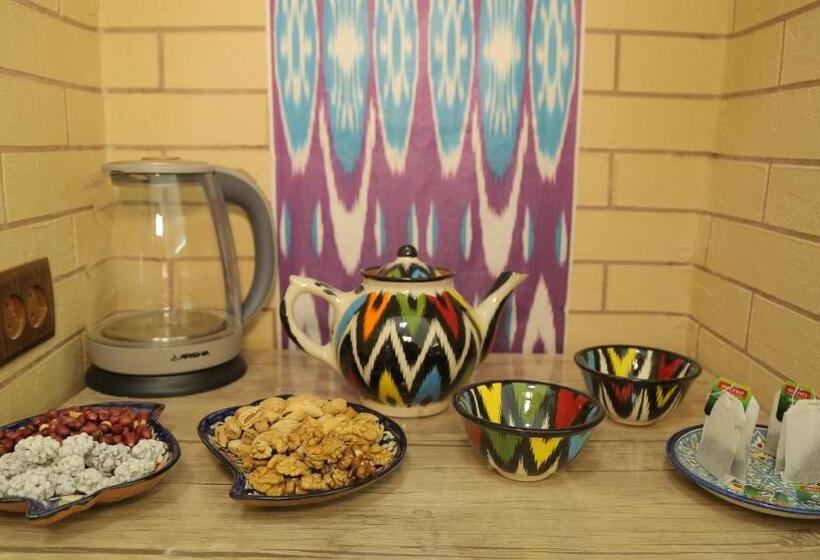 スタンダードトリプルルーム, Muso To Ra