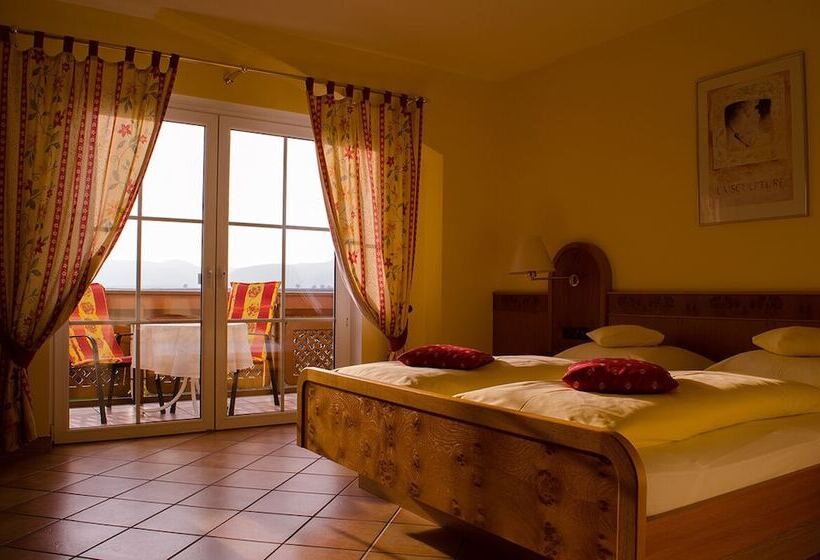 חדר משפחתי, Gästehaus Vinetum