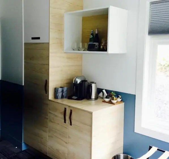 デラックスルーム, Artisan Suites On Bowen
