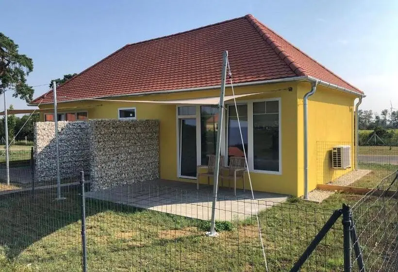 デラックススタジオ, Chalets Franciska Major, Pro Village