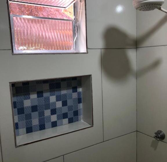 4인용 스탠다드 룸, Pesque Pague Pousada Do Carlinho