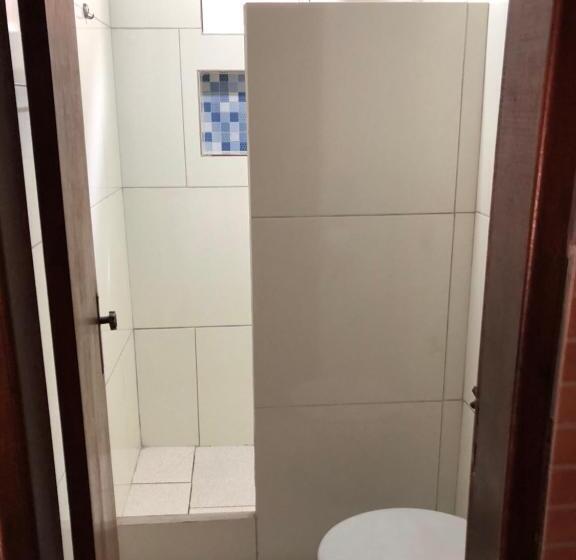 4인용 스탠다드 룸, Pesque Pague Pousada Do Carlinho