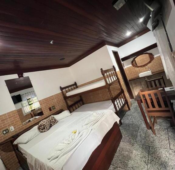 4인용 스탠다드 룸, Pesque Pague Pousada Do Carlinho