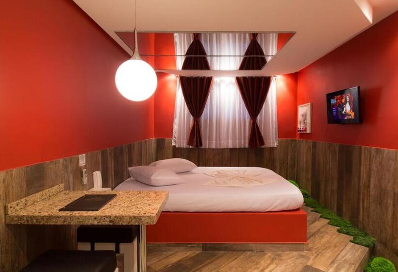 디럭스 스위트, Motel Paradiso   Tapera