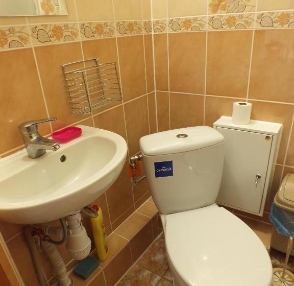 غرفة قياسية ثلاثية, Hercules