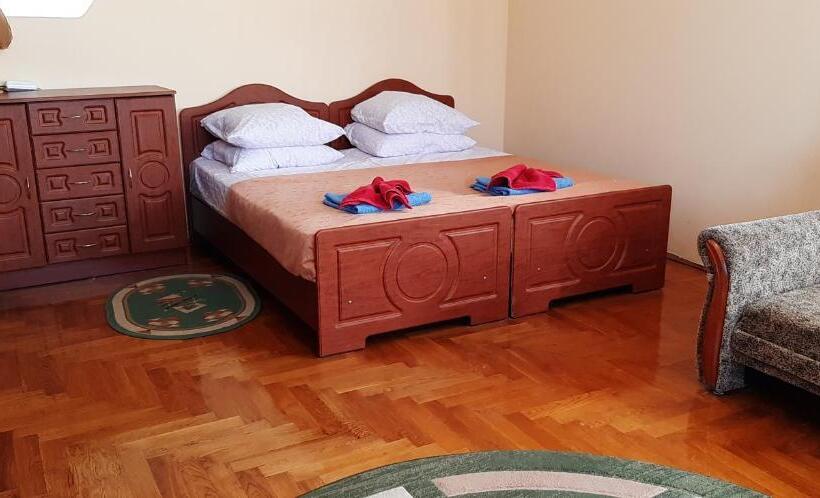 غرفة عائلية, Hercules