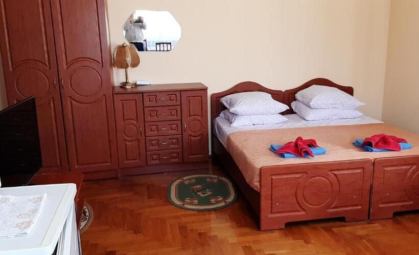 غرفة عائلية, Hercules