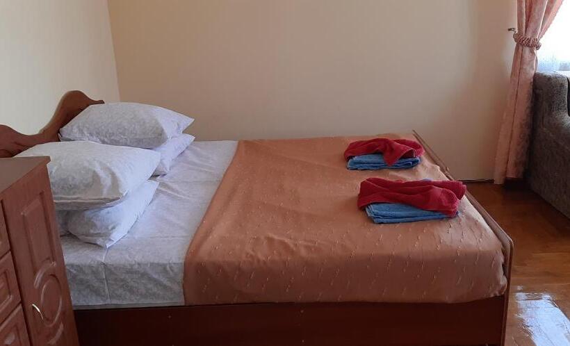 غرفة عائلية, Hercules