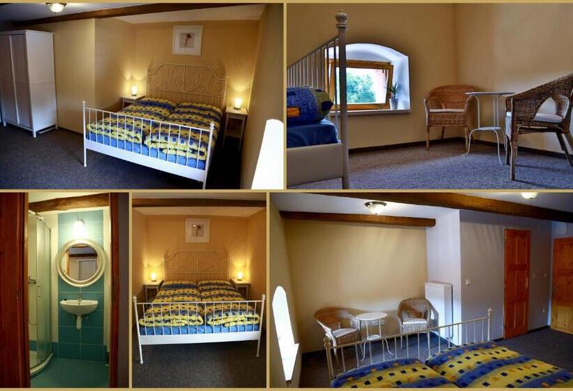 标准间, Zámek Libouň