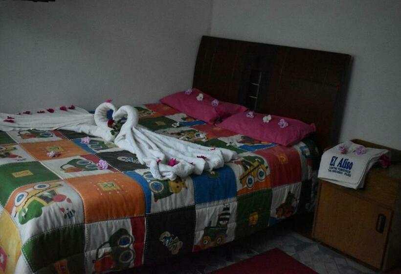 غرفة قياسية, El Aliso   Pujilí