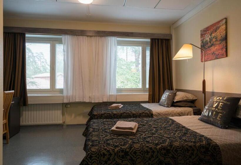 اتاق استاندارد با سرویس بهداشتی مشترک, Gasthaus Patruuna