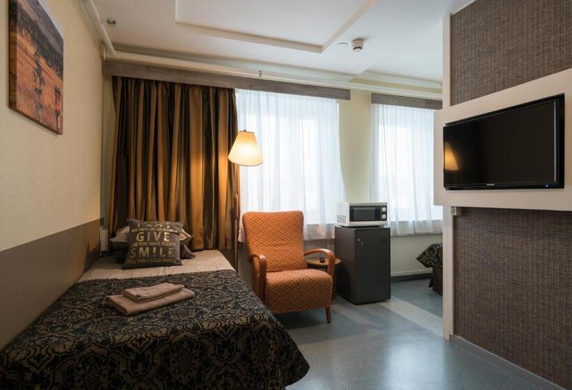 اتاق اکونومی یک تخته, Gasthaus Patruuna