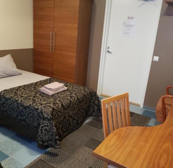 اتاق استاندارد با سرویس بهداشتی مشترک, Gasthaus Patruuna