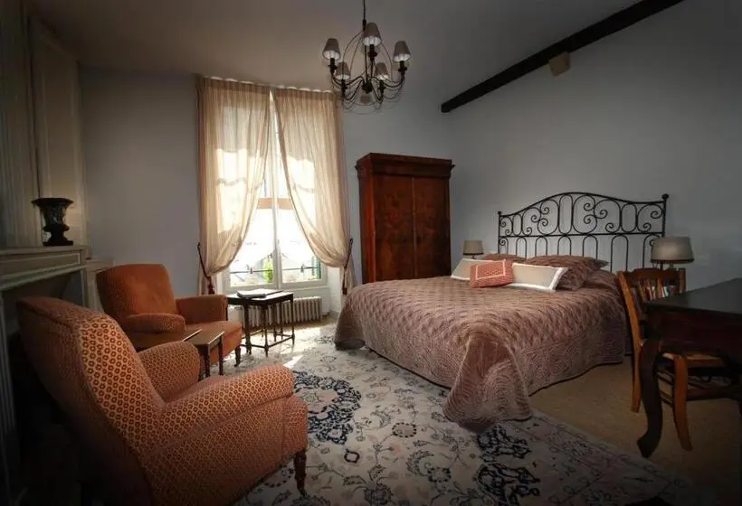 اتاق سوپریور, Logis Cote Loire Auberge Ligerienne