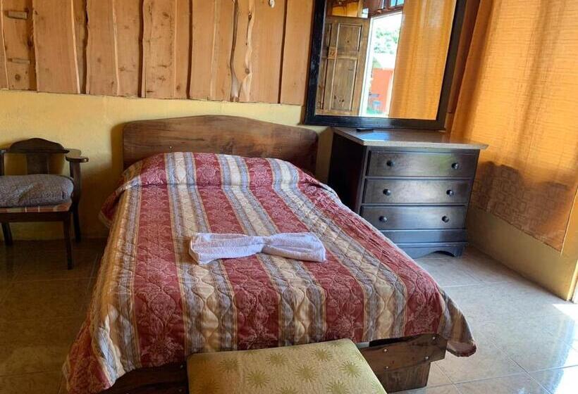 غرفة قياسية, Palenque Tarrazu