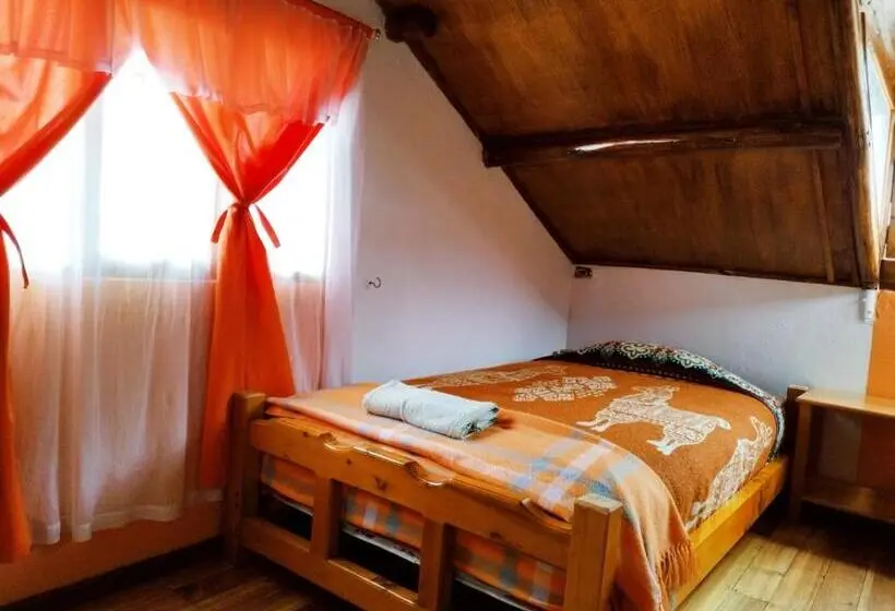 ファミリールーム, Hostal Taita Cristobal