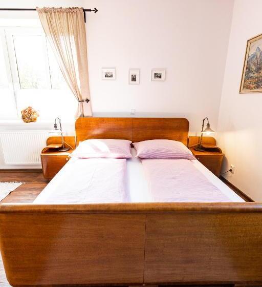 패밀리 스위트, Penzion Na Fojtství