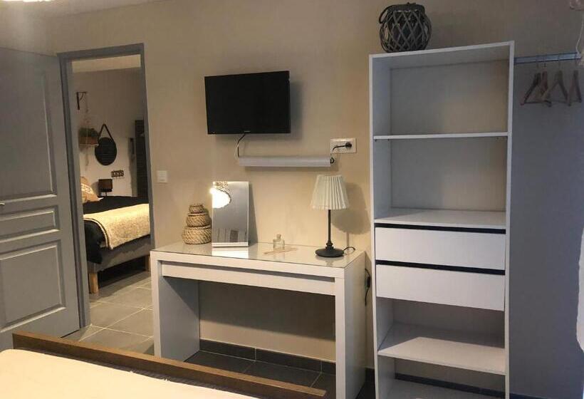 Семейный Номер, Auberge De Pachoquin