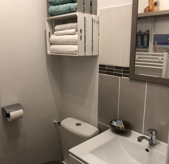 Номер Стандарт Вид на Сад, Auberge De Pachoquin