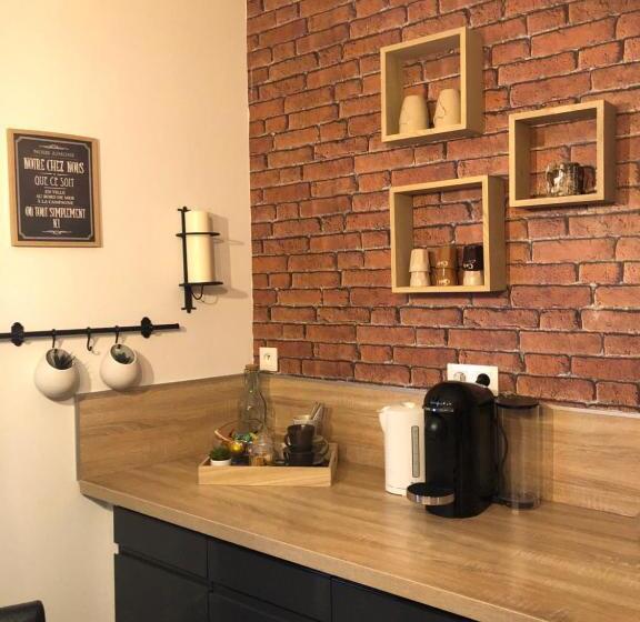 Семейный Номер, Auberge De Pachoquin