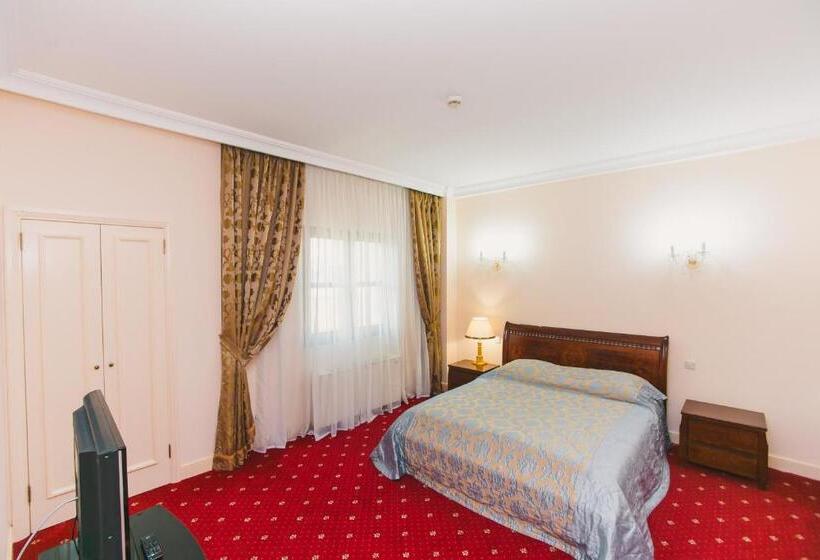 سوییت, акку