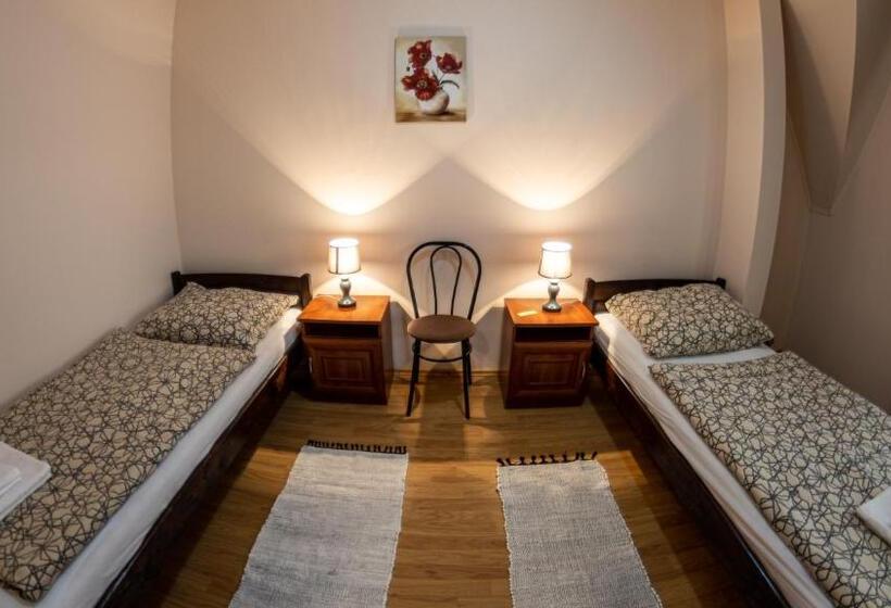 חדר סטנדרט, Megálló Wellness Panzió