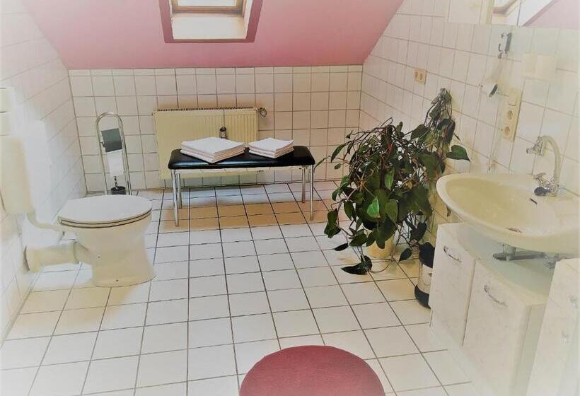 침실 2개 아파트, Moselhotel Ludwigs