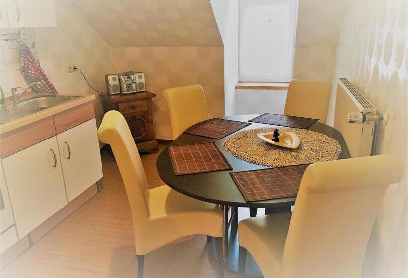 침실 2개 아파트, Moselhotel Ludwigs