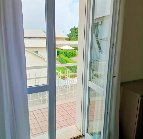 スタンダード5人部屋, Affitta Camere Elena