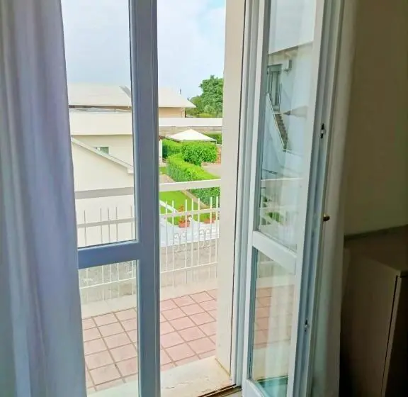 スタンダード5人部屋, Affitta Camere Elena