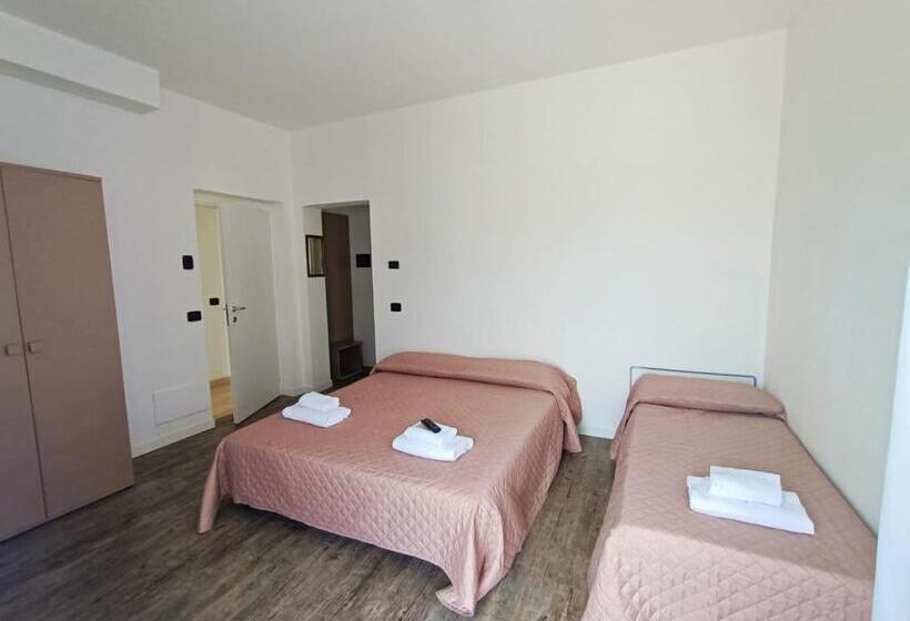 スタンダード5人部屋, Affitta Camere Elena