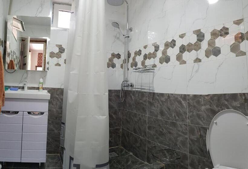 اتاق استاندارد, Guest House Mira