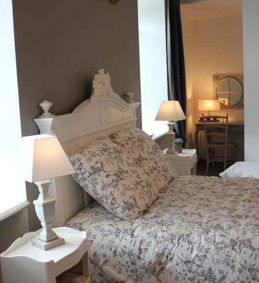 StandaardKamer, Le Presbytère De Sévigny