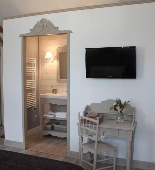 Superior Kamer, Le Presbytère De Sévigny