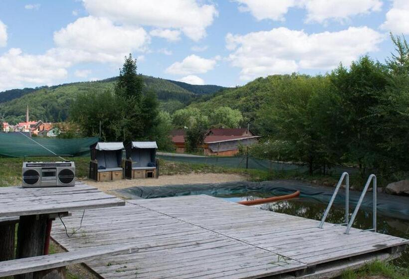 Апартаменты 1 Спальня, Penzion Signum Laudis