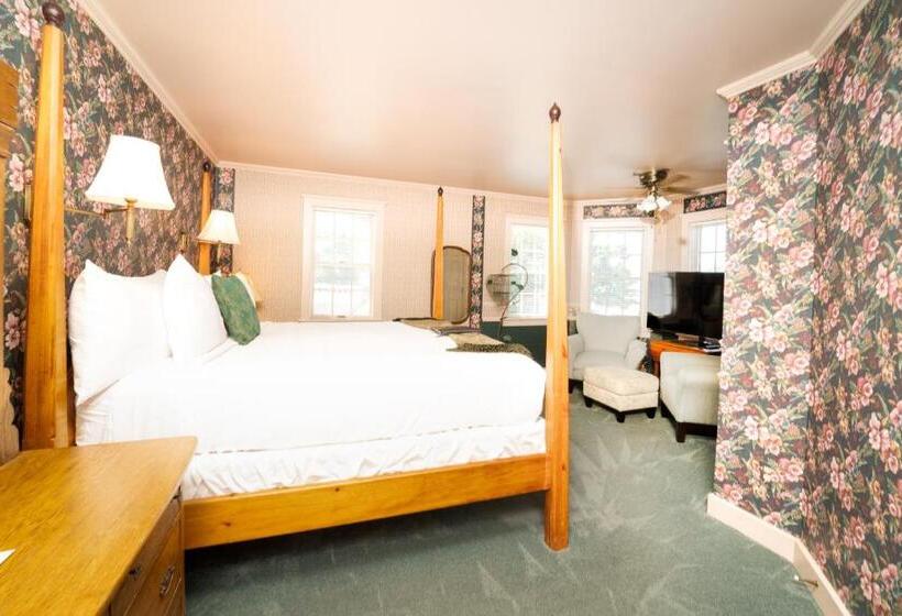 غرفة قياسية سرير كينج, Yelton Manor Bed And Breakfast