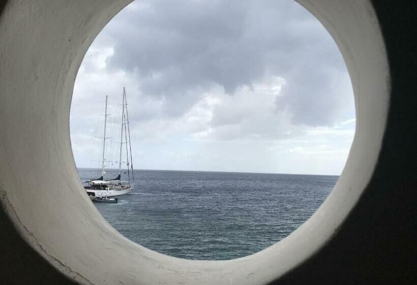 اتاق سه نفره دلوکس با چشم‌انداز دریا, Da Nino Sul Mare