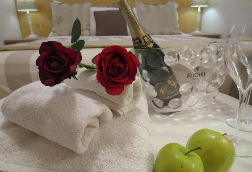 חדר סטנדרט, Aurora