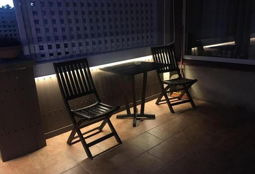 اتاق استاندارد با تراس, Nida Guesthouse At Loreta