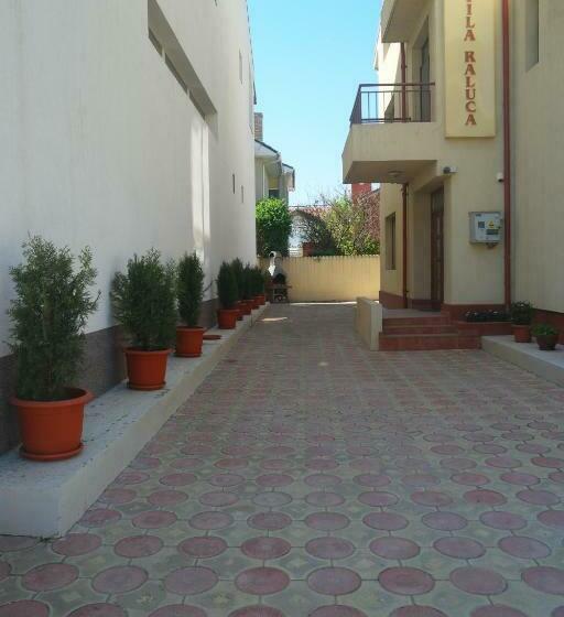 Vila 1 Dormitori, Raluca