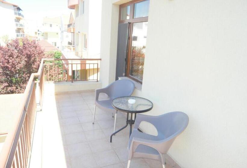 Habitació Estàndard amb Balconada, Raluca